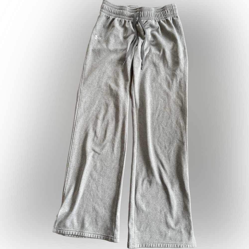 Under Armour gray wide leg slim fit sweatpants. Women small